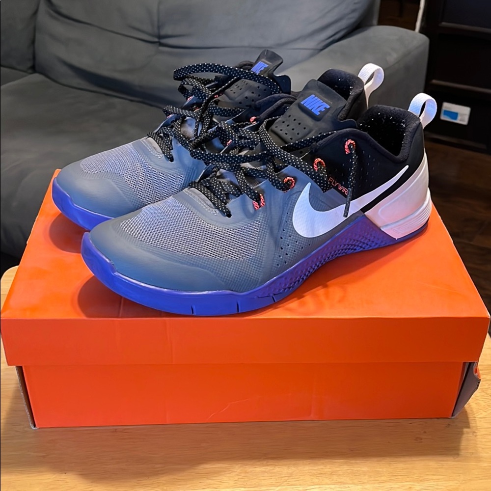 Nike Metcon 1 “Persian Violet”